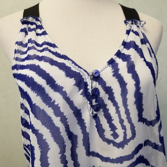 Aqua blue and white race back tank top size XS (S17) - Picture 7 of 8